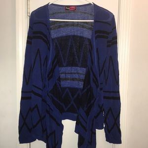 Blue and black cardigan with large Aztec print